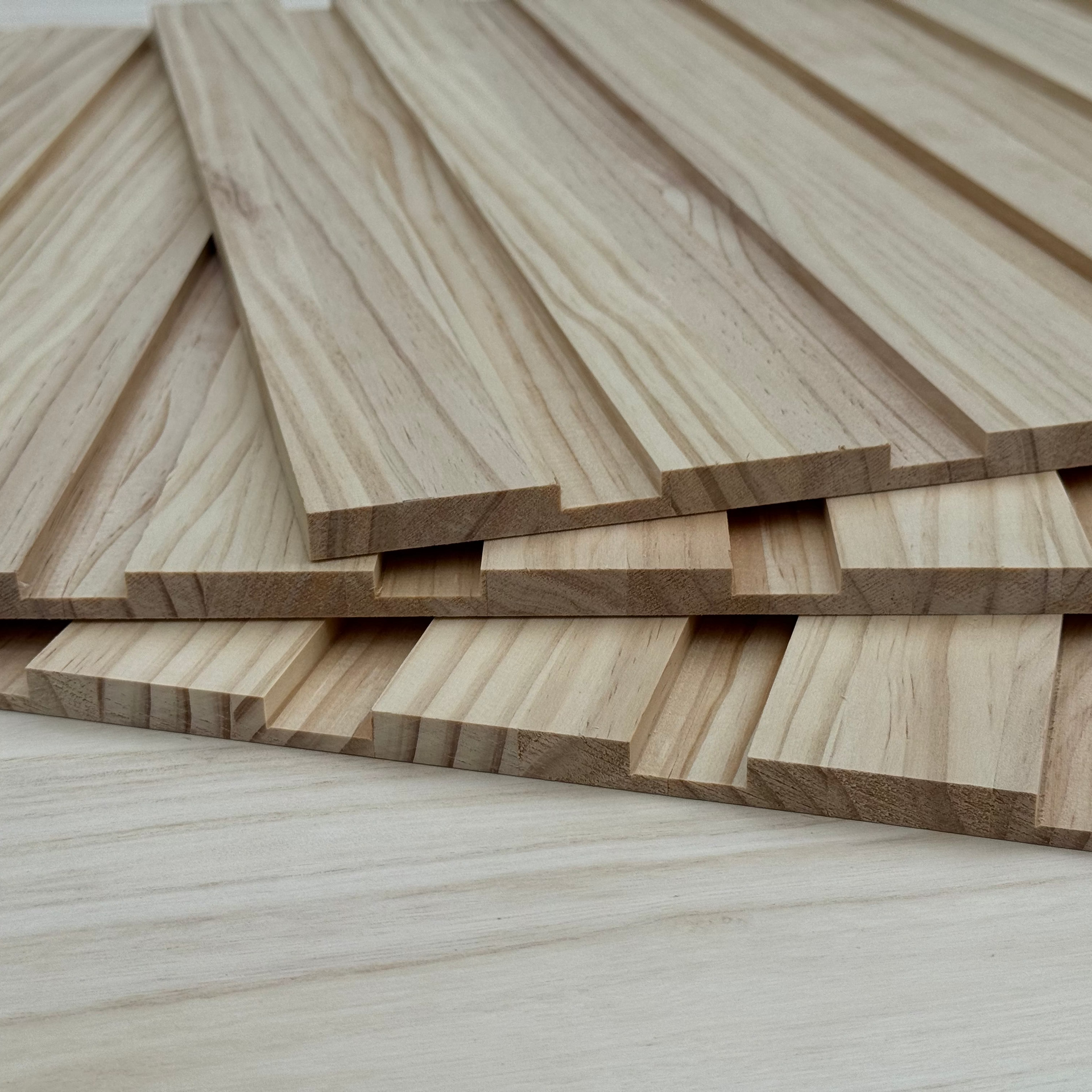 New Zealand Ultra Prime Solid Wood Slatted Wall And Ceiling Panel Sample