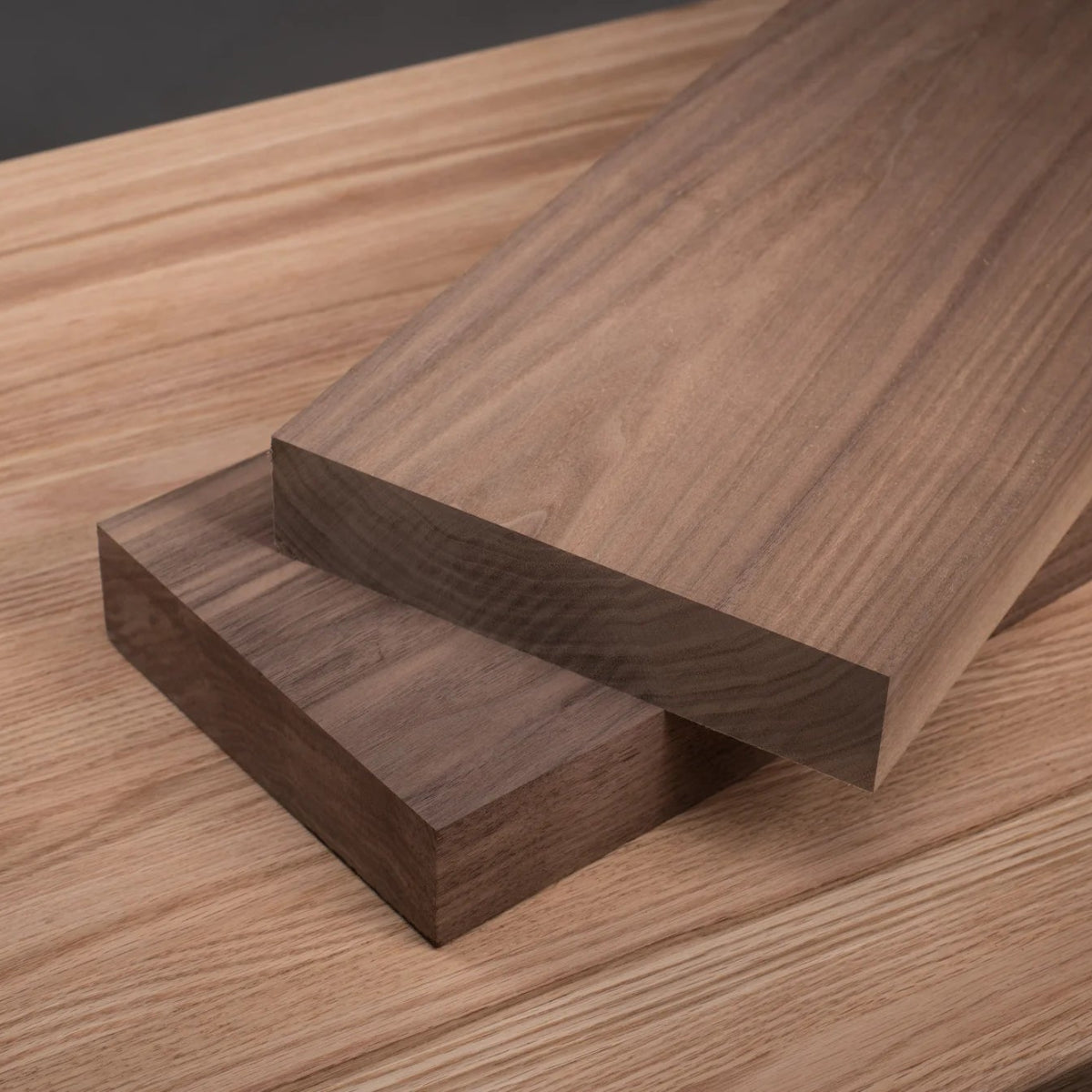 North American Prime Grade Solid Black Walnut Furniture Boards Size 2400mm x 600mm x 18mm