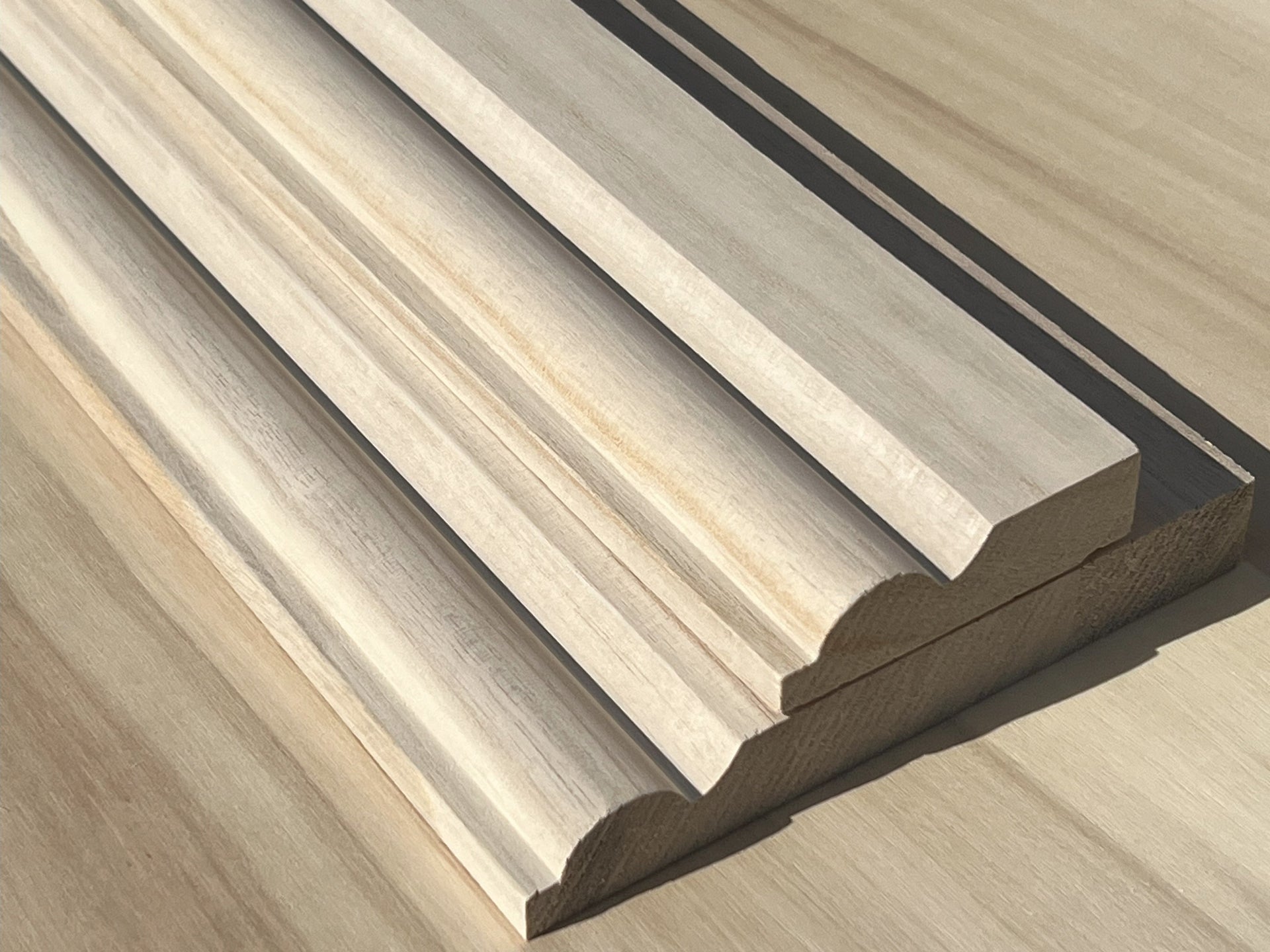 Oakley 100% Solid Hardwood Torus Skirting And Architrave Samples